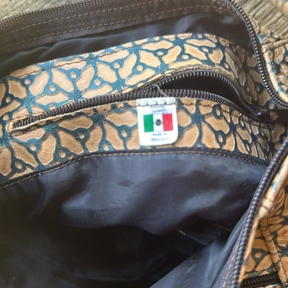 Beautiful flower print leather bag - Picture 5 of 10